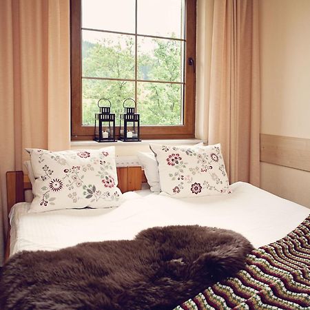 Hotel Gorski Czarna Gora Stronie Slaskie Ruang foto