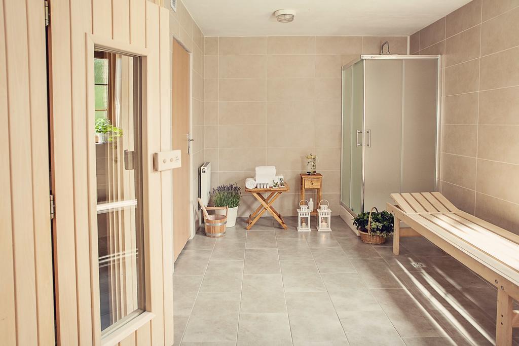 Hotel Gorski Czarna Gora Stronie Slaskie Bagian luar foto