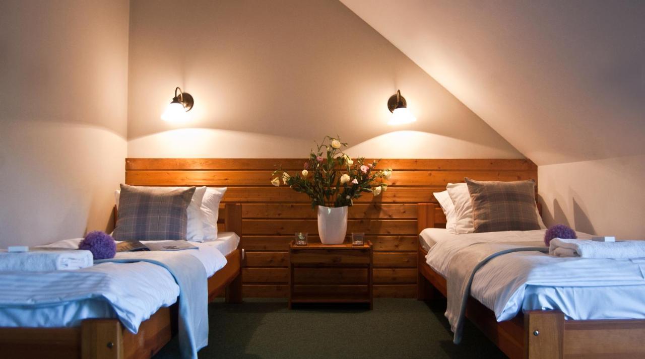Hotel Gorski Czarna Gora Stronie Slaskie Bagian luar foto